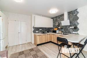 2-к квартира, вторичка, 69м2, 8/16 этаж