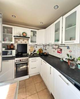 3-к квартира, вторичка, 59м2, 4/5 этаж