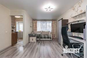 3-к квартира, вторичка, 55м2, 2/4 этаж
