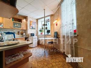 5-к квартира, вторичка, 123м2, 2/5 этаж