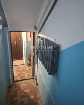 2-к квартира, вторичка, 42м2, 1/5 этаж