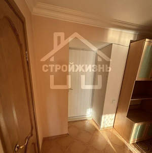 1-к квартира, вторичка, 42м2, 8/14 этаж