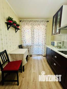 Студия квартира, вторичка, 32м2, 3/17 этаж