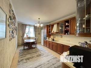 4-к квартира, вторичка, 129м2, 12/16 этаж