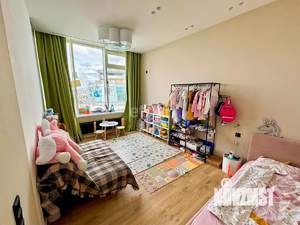 4-к квартира, вторичка, 127м2, 37/37 этаж