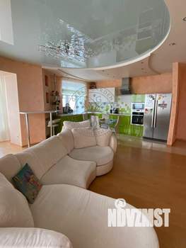4-к квартира, вторичка, 126м2, 11/16 этаж