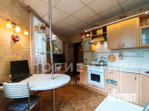 5-к квартира, вторичка, 123м2, 2/5 этаж