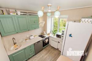 2-к квартира, вторичка, 42м2, 3/5 этаж