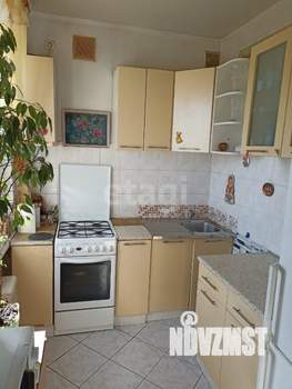2-к квартира, вторичка, 42м2, 4/4 этаж