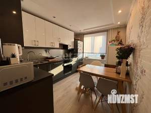 4-к квартира, вторичка, 78м2, 9/10 этаж
