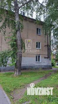 2-к квартира, вторичка, 42м2, 1/3 этаж