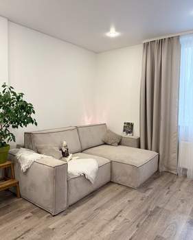 Студия квартира, вторичка, 35м2, 1/9 этаж