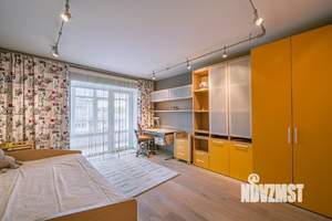 4-к квартира, вторичка, 131м2, 6/10 этаж