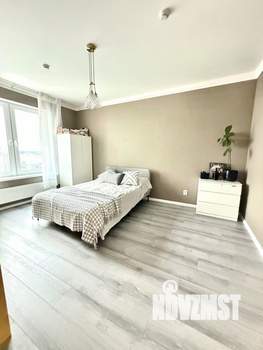 1-к квартира, вторичка, 42м2, 23/32 этаж