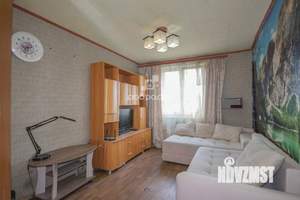4-к квартира, вторичка, 77м2, 9/9 этаж
