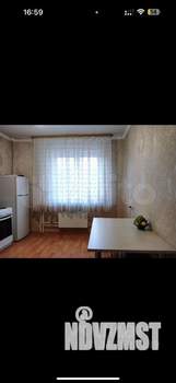 2-к квартира, вторичка, 62м2, 4/16 этаж