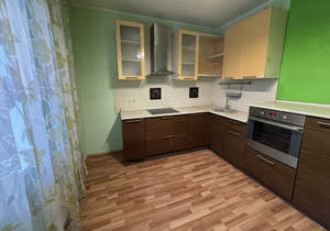 2-к квартира, вторичка, 64м2, 10/17 этаж