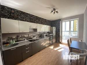 2-к квартира, вторичка, 61м2, 4/13 этаж