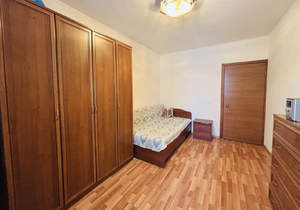 2-к квартира, вторичка, 68м2, 12/18 этаж