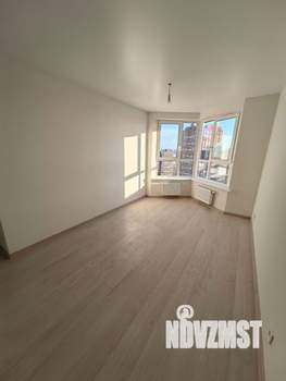 3-к квартира, вторичка, 93м2, 27/33 этаж