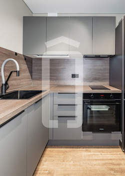1-к квартира, вторичка, 42м2, 10/33 этаж
