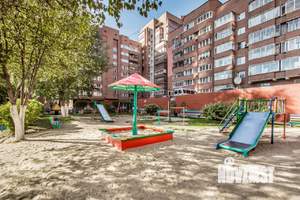 4-к квартира, вторичка, 152м2, 13/17 этаж