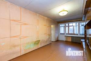 3-к квартира, вторичка, 58м2, 3/10 этаж