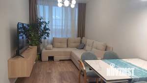 2-к квартира, вторичка, 54м2, 18/32 этаж