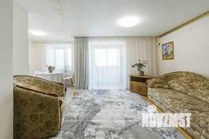 3-к квартира, вторичка, 76м2, 9/10 этаж