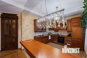 6-к квартира, вторичка, 188м2, 2/7 этаж