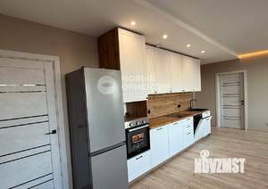 3-к квартира, вторичка, 100м2, 9/9 этаж