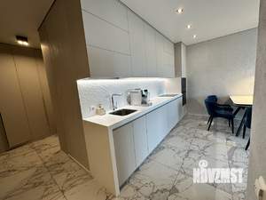 2-к квартира, вторичка, 85м2, 21/33 этаж