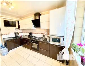 3-к квартира, вторичка, 77м2, 8/10 этаж