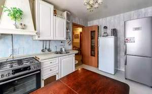 2-к квартира, вторичка, 58м2, 1/5 этаж