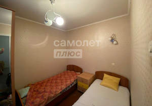 4-к квартира, вторичка, 58м2, 5/5 этаж