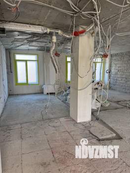 Студия квартира, вторичка, 135м2, 5/10 этаж