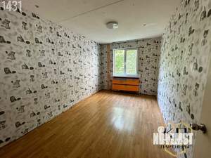 3-к квартира, вторичка, 65м2, 1/10 этаж