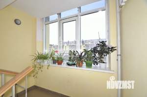 2-к квартира, вторичка, 67м2, 4/4 этаж