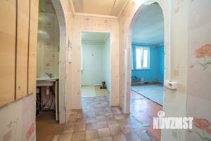2-к квартира, вторичка, 40м2, 1/1 этаж