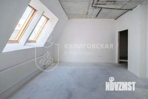 4-к квартира, вторичка, 134м2, 7/7 этаж