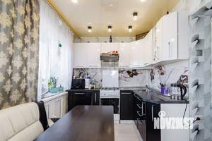 3-к квартира, вторичка, 56м2, 4/5 этаж