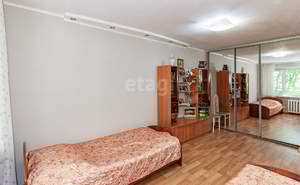 2-к квартира, вторичка, 39м2, 1/5 этаж