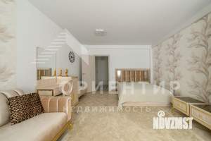 2-к квартира, вторичка, 75м2, 1/7 этаж