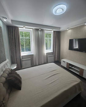 2-к квартира, вторичка, 30м2, 1/4 этаж