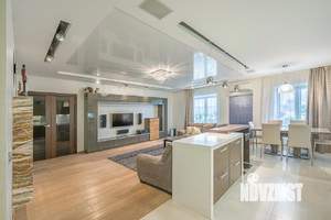 4-к квартира, вторичка, 131м2, 6/10 этаж