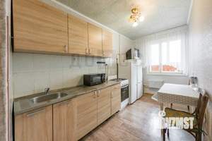 3-к квартира, вторичка, 64м2, 9/10 этаж