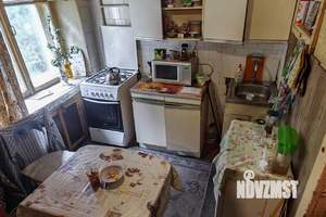 3-к квартира, вторичка, 56м2, 2/5 этаж