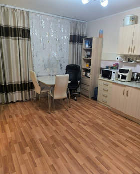 2-к квартира, вторичка, 69м2, 1/14 этаж