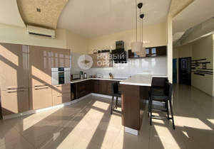 4-к квартира, вторичка, 169м2, 27/27 этаж