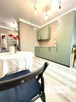 1-к квартира, вторичка, 42м2, 23/32 этаж